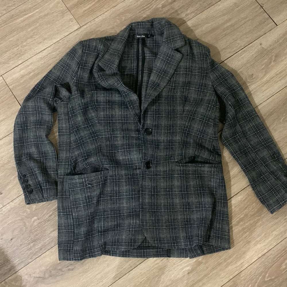 Doe & Rae Women’s oversized blazer from Laurie belles. Sz Large. EUC.